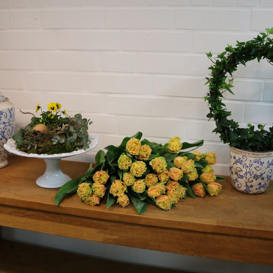 Blumen Schnack Neustadt, Tradition von 100 Jahren, Kirchhofsallee 12, 23730 Neustadt/Holstein, Friedhof, Rudolf Schnack, Joachim Schnack, Blumen, Schnittblumen, Hochzeitsfloristik, Trauerschmuck, Dekoration, Terrassenbepflanzung, Fleurop