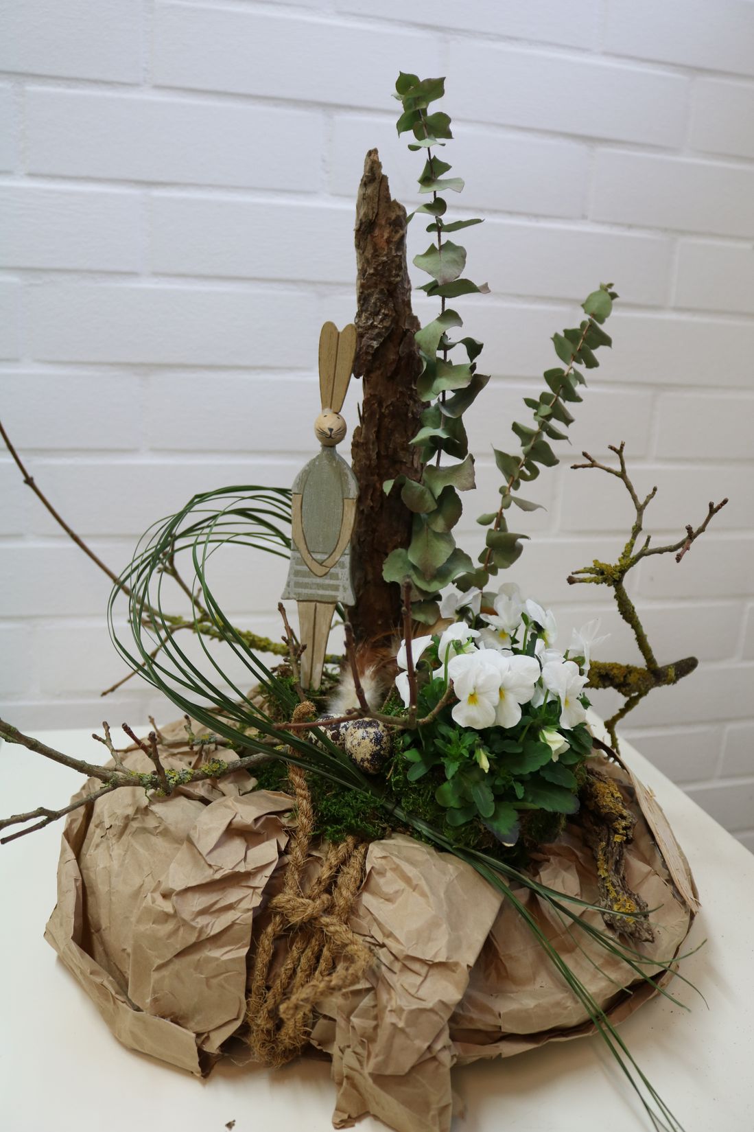 Blumen Schnack Neustadt, Tradition von 100 Jahren, Kirchhofsallee 12, 23730 Neustadt/Holstein, Friedhof, Rudolf Schnack, Joachim Schnack, Blumen, Schnittblumen, Hochzeitsfloristik, Trauerschmuck, Dekoration, Terrassenbepflanzung, Fleurop