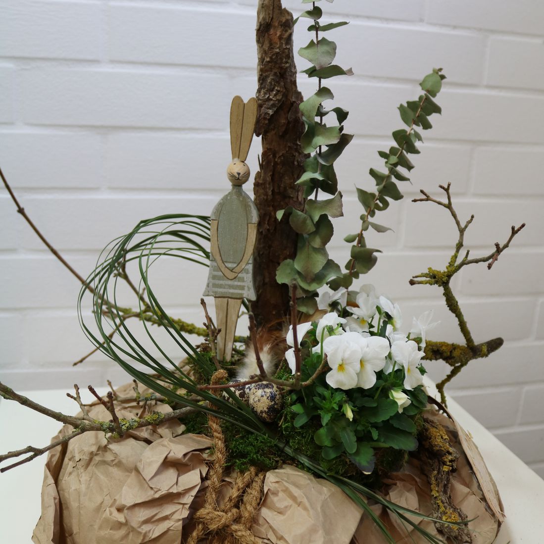 Blumen Schnack Neustadt, Tradition von 100 Jahren, Kirchhofsallee 12, 23730 Neustadt/Holstein, Friedhof, Rudolf Schnack, Joachim Schnack, Blumen, Schnittblumen, Hochzeitsfloristik, Trauerschmuck, Dekoration, Terrassenbepflanzung, Fleurop
